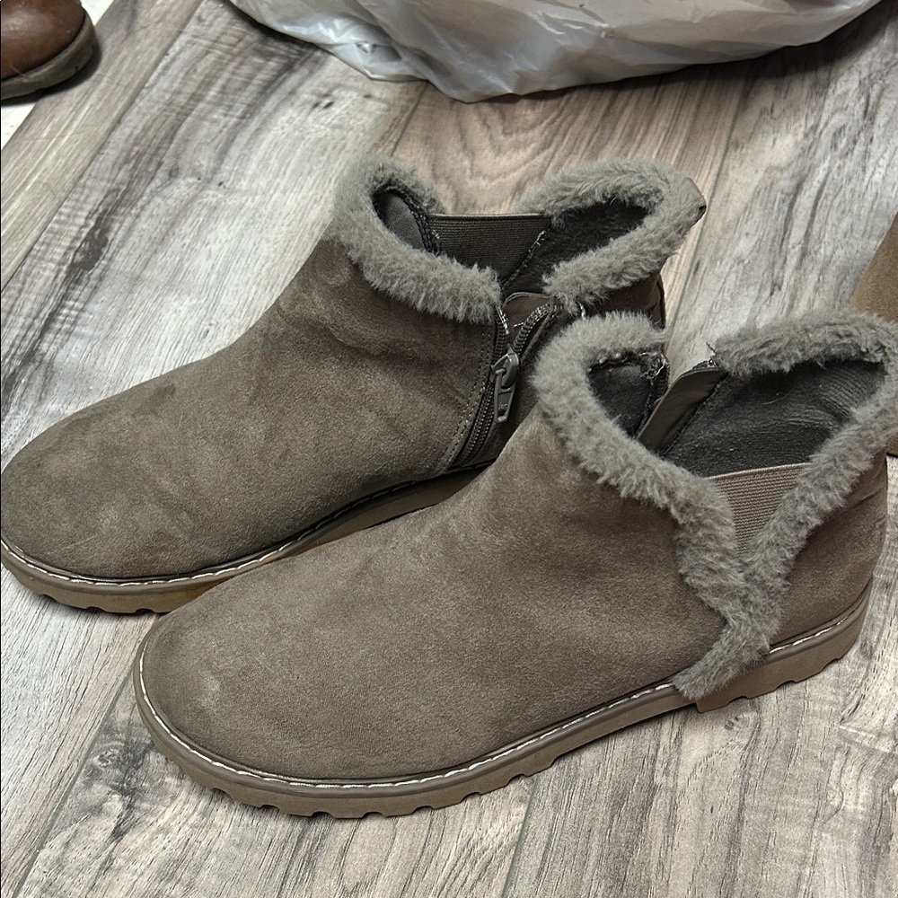 Wonder Nation Women's Ankle Boots - Brown